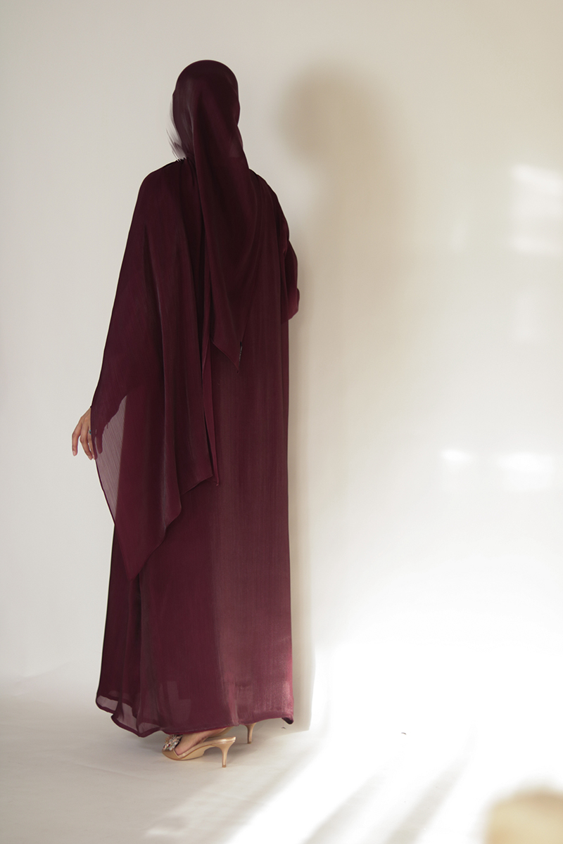 Midnight Rose Dream Muse Abaya - Image 4
