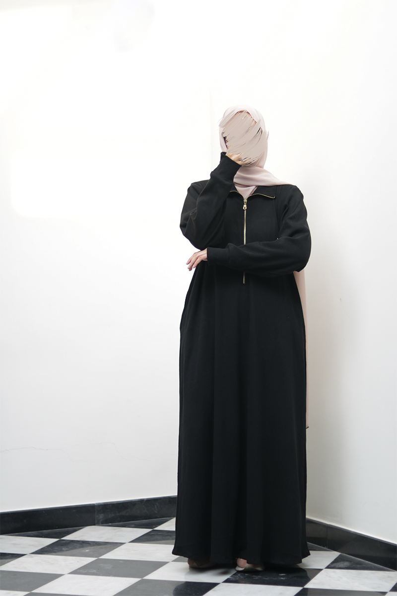 Black Knit Abaya - Image 9