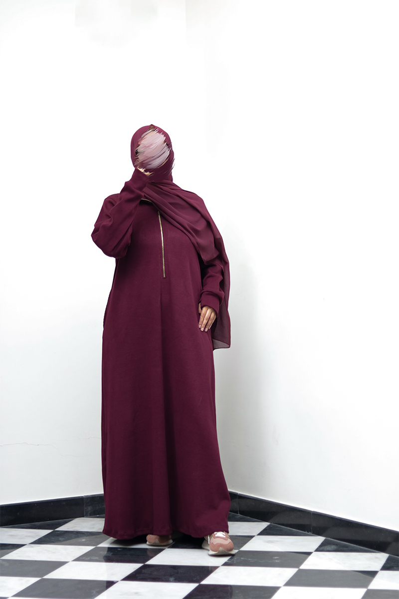 Burgundy Knit Abaya - Image 3