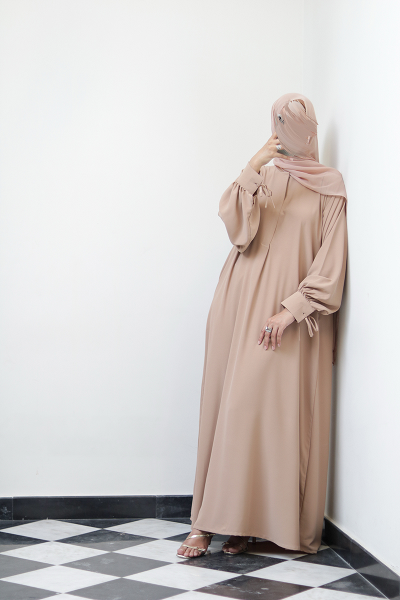 Cupcake Beige Bow Everyday Abaya
